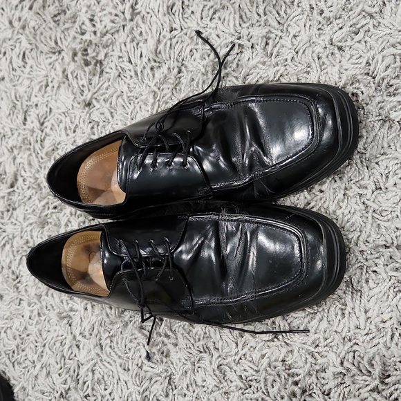 Cole Haan dress shoes‎ - Picture 1 of 3
